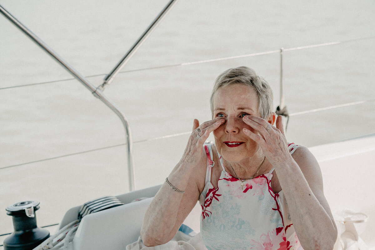 blanka_katko_boat_wedding_balaton_photograper-19