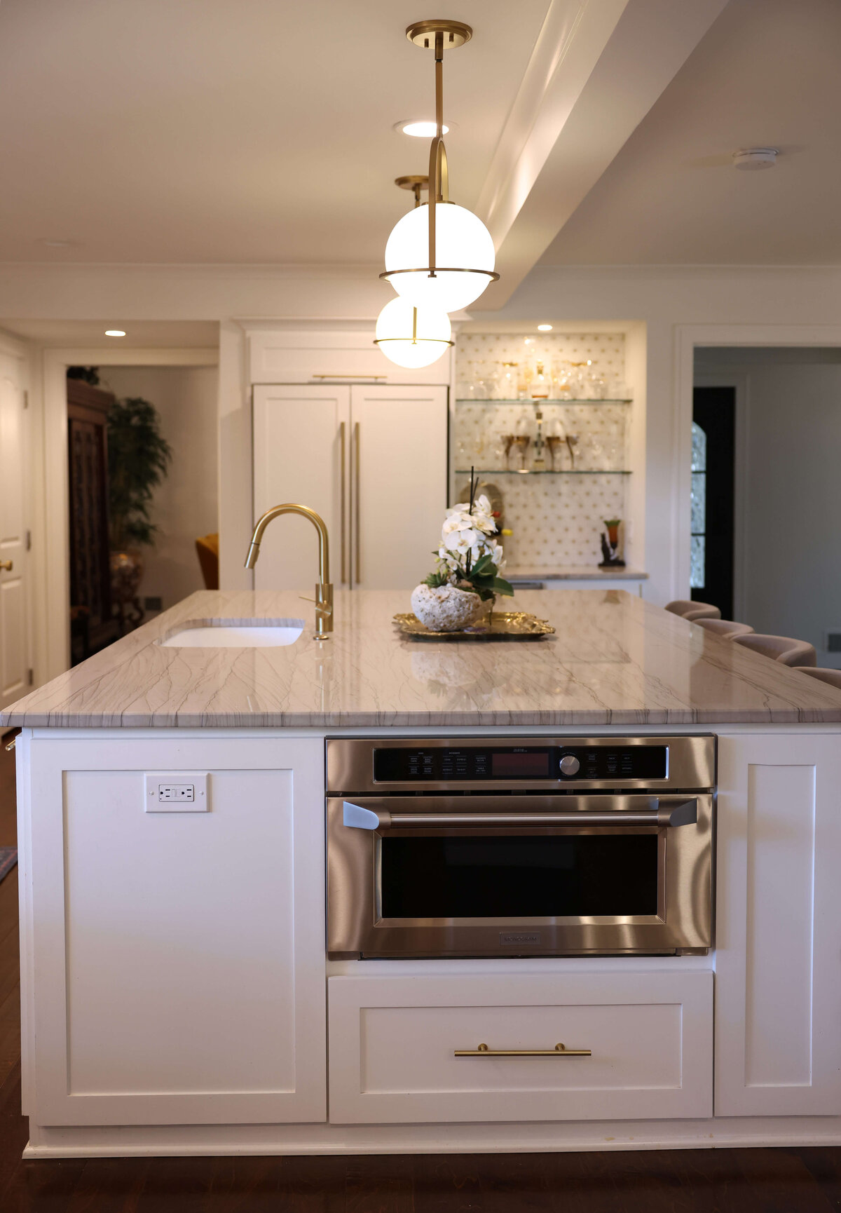 bright-kitchen-architect-design-dallas