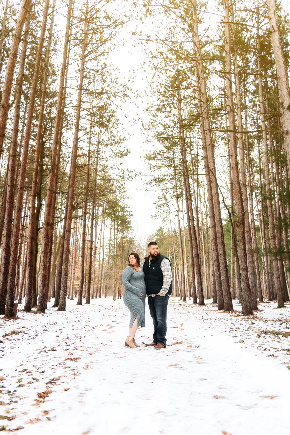 Buffalo, NY and Rochester, NY and WNY Maternity photographer. Newfane, NY Lockport NY Wilson NY Lewiston NY Amherst NY Medina NY Barker NY Williamsville NY East Aurora NY Maternity Photographer