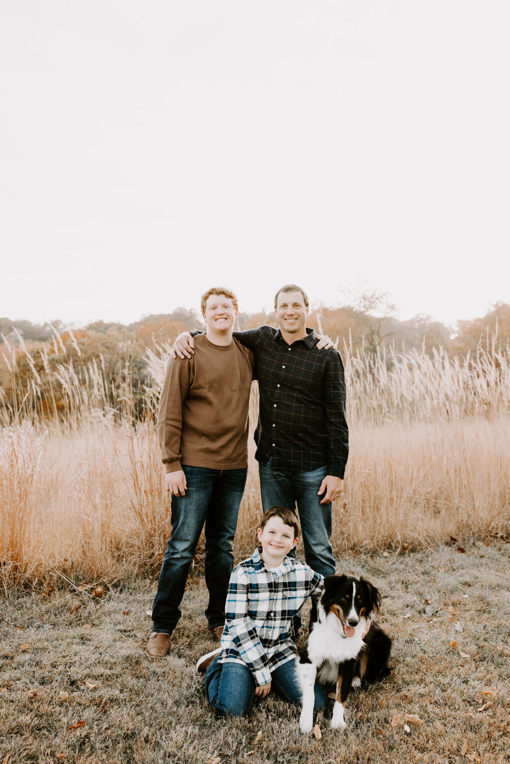 christina_ney_photography_wedding_engagement_lifestyle_photographer_dubuque_iowa_wedding_planning_assistance_adventurous_bold_laidback Family Photography59