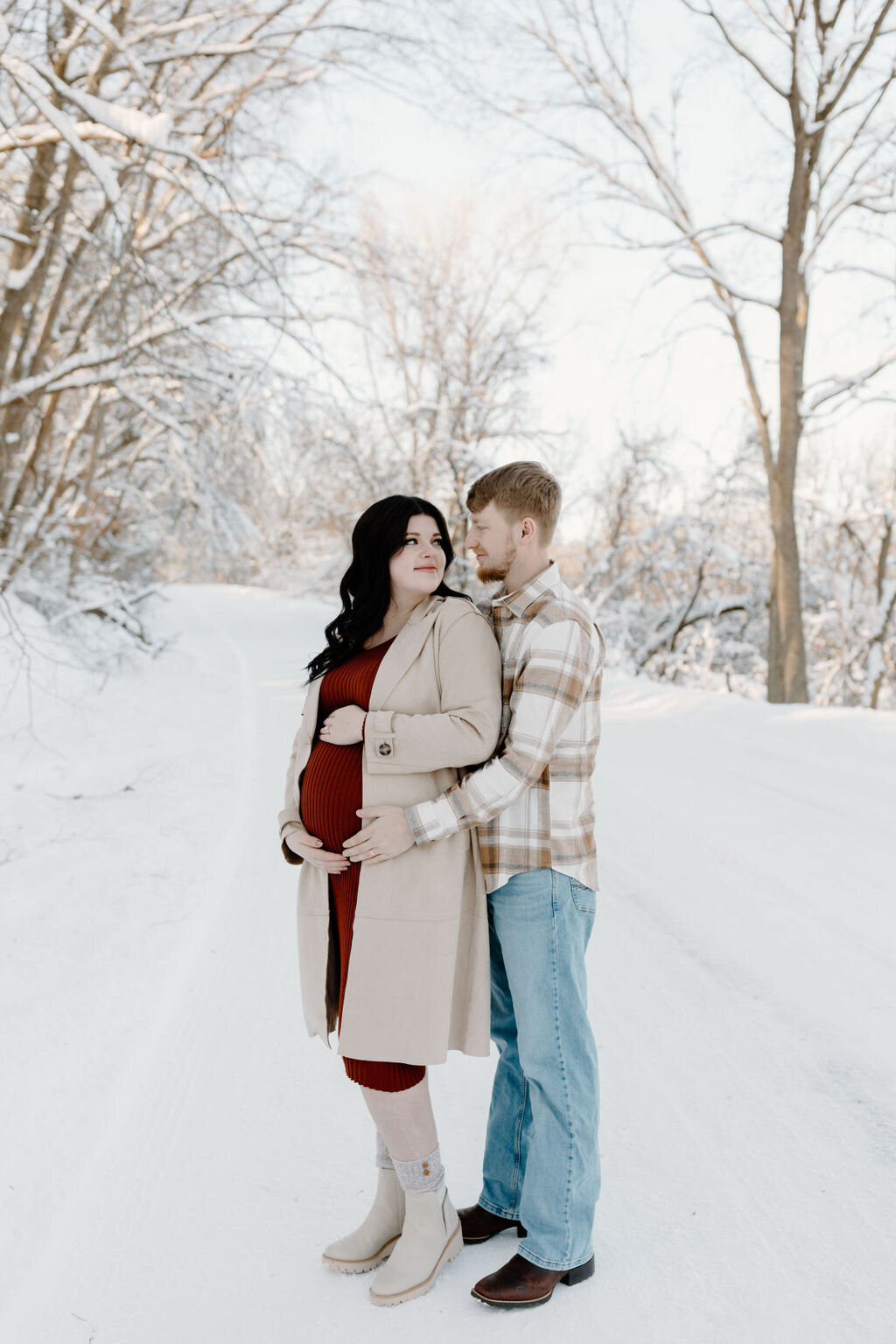 christina_ney_photography_wedding_engagement_lifestyle_photographer_dubuque_iowa_wedding_planning_assistance_adventurous_bold_laidback Family Photography23