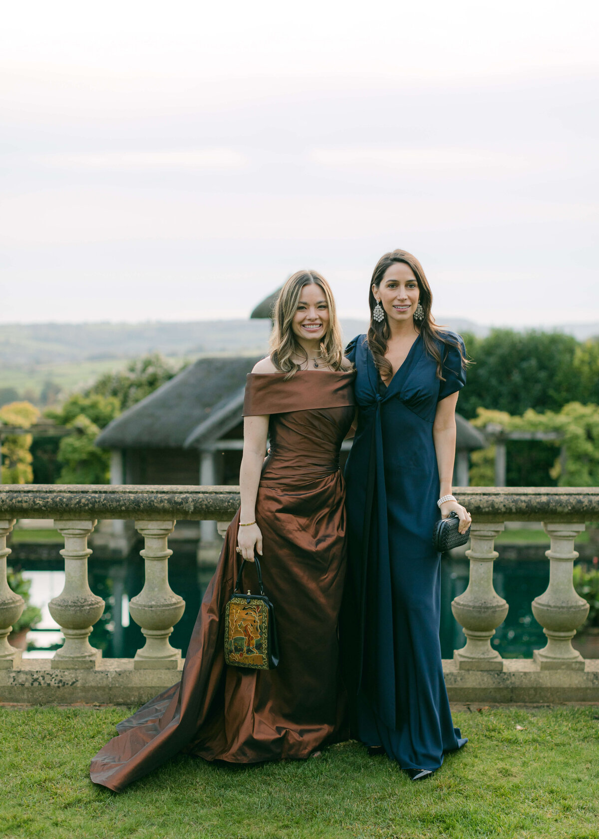 chloe-lowe-wedding-euridge-manor-cotswolds-reception-guests