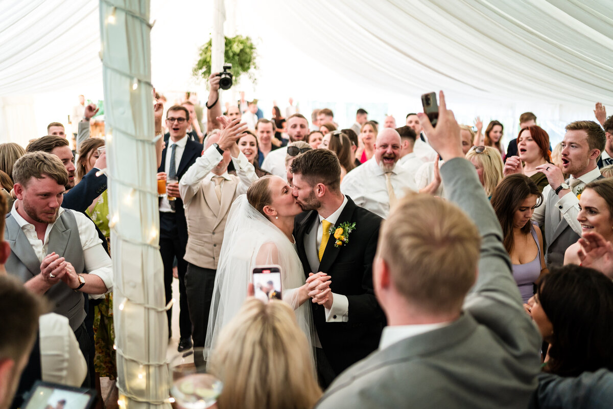 suffolk-wedding-photographer-012