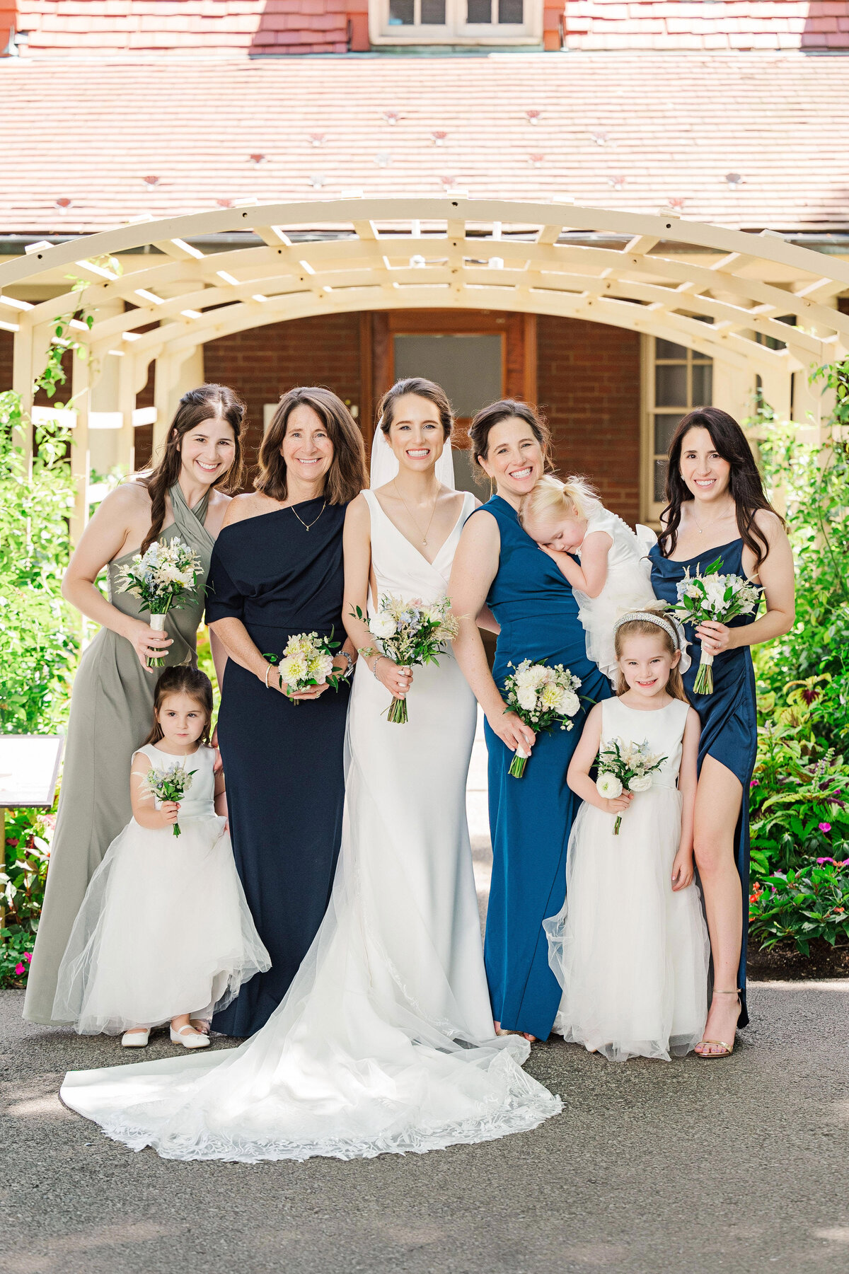 wedding family traditional classic portrait pittsburgh