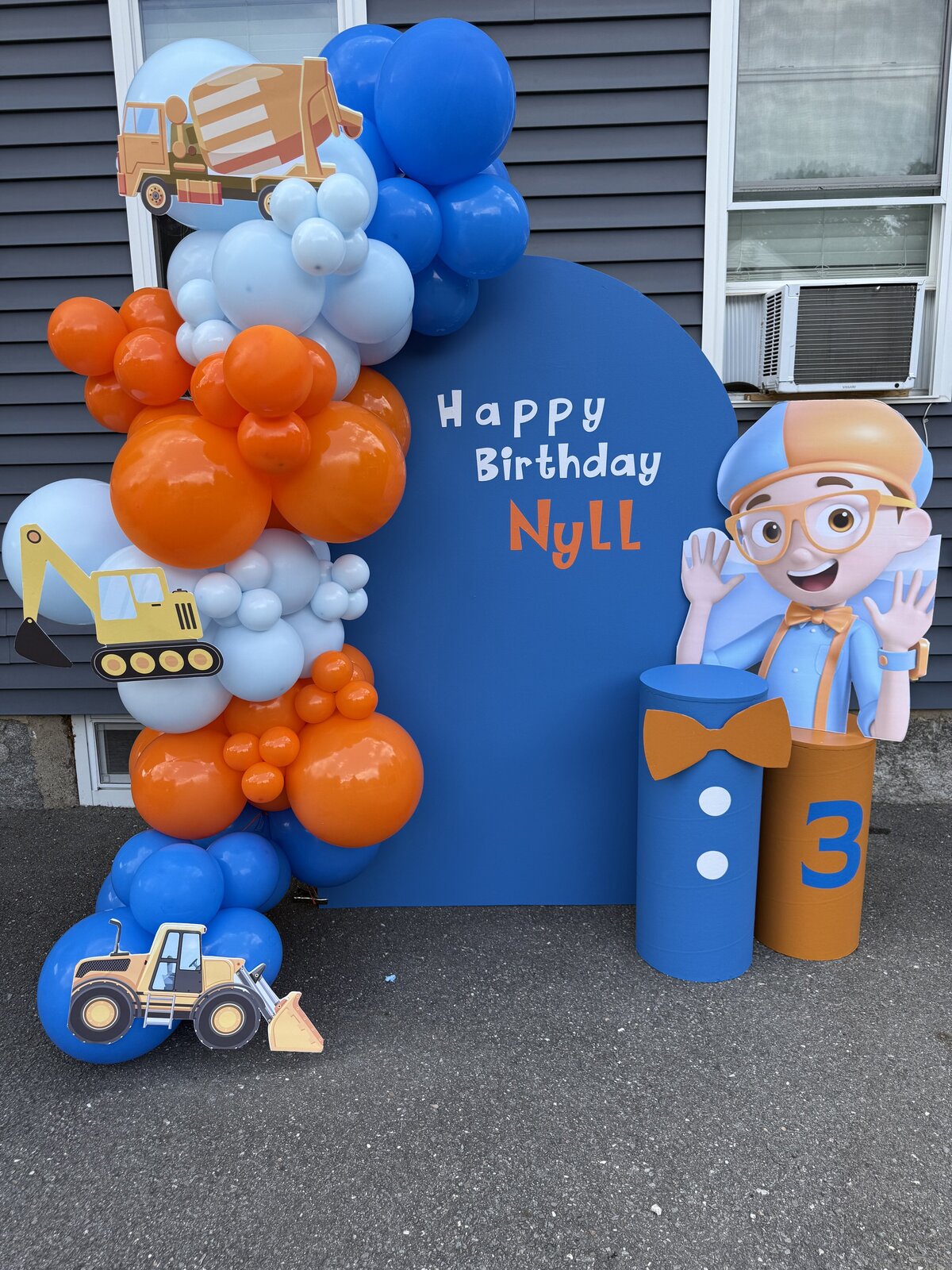party decor - balloon installations - kids parties - Massachusetts -217