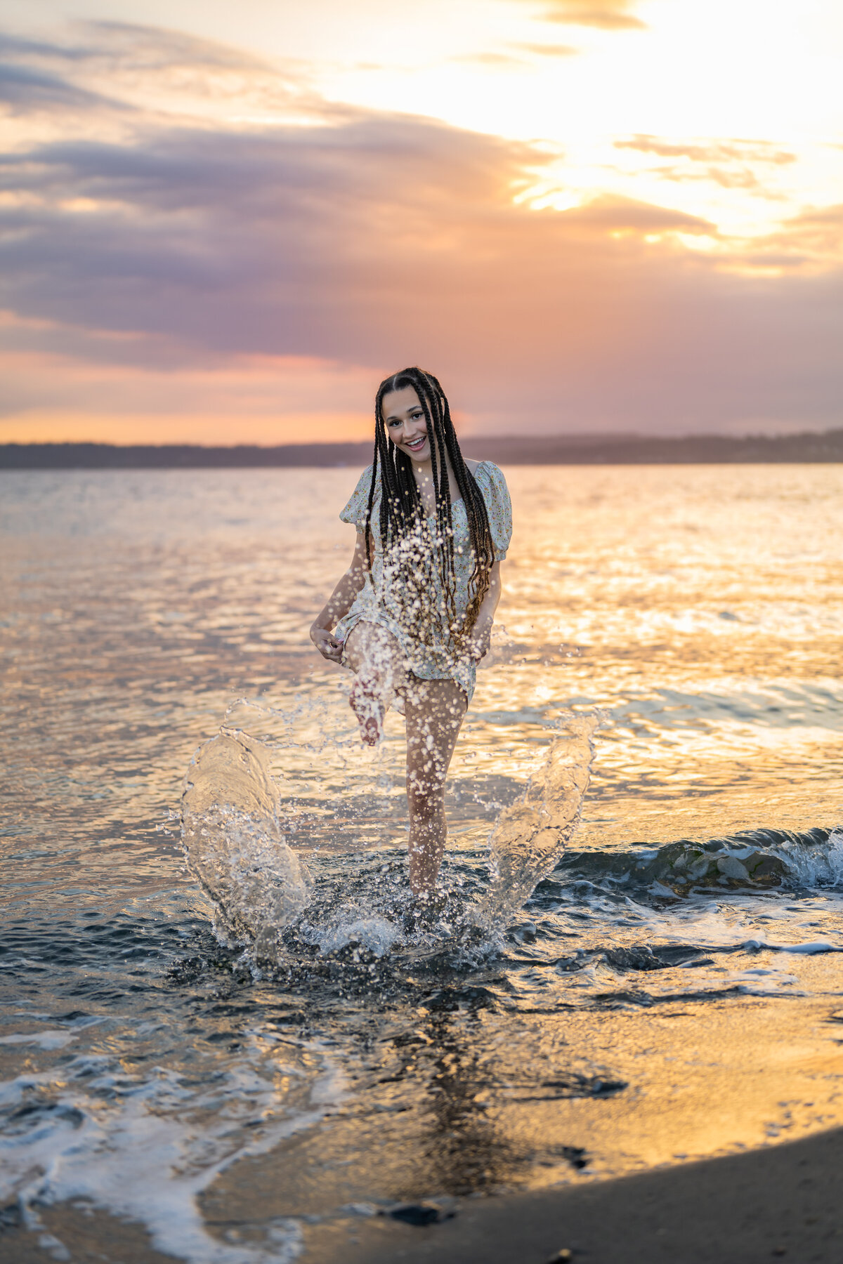 seattle beach senior pictures