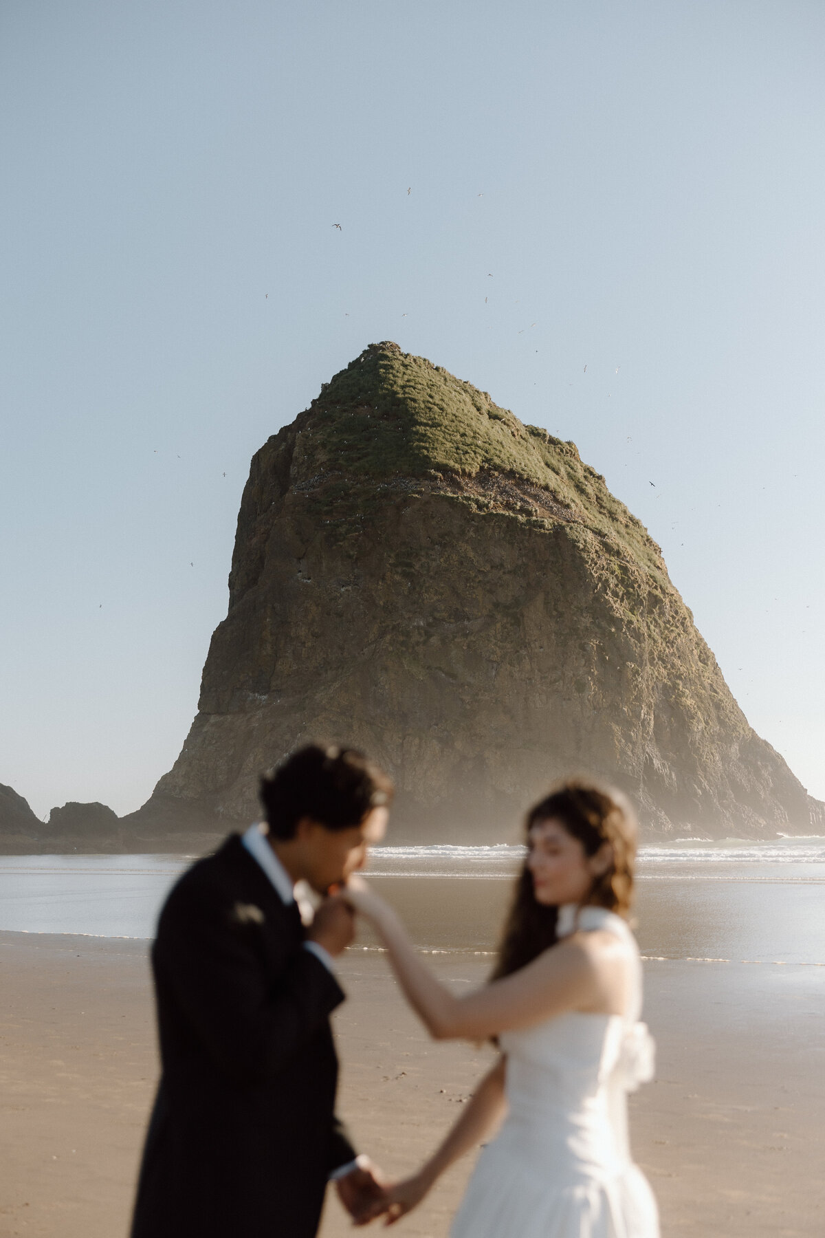 Cannon Beach elopement couple