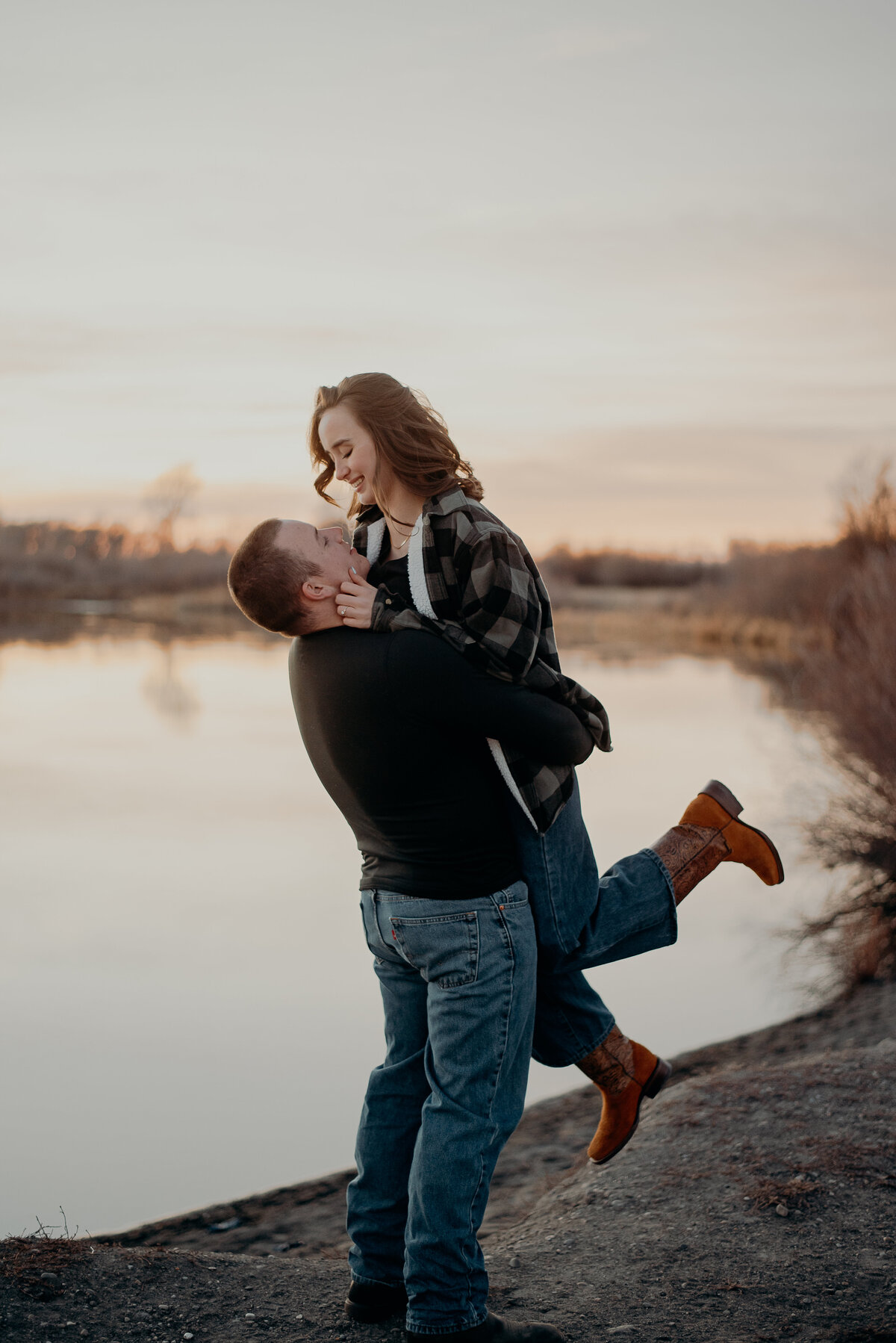 Mary&WyattEngagmentPreviews_MCZPhotography-7