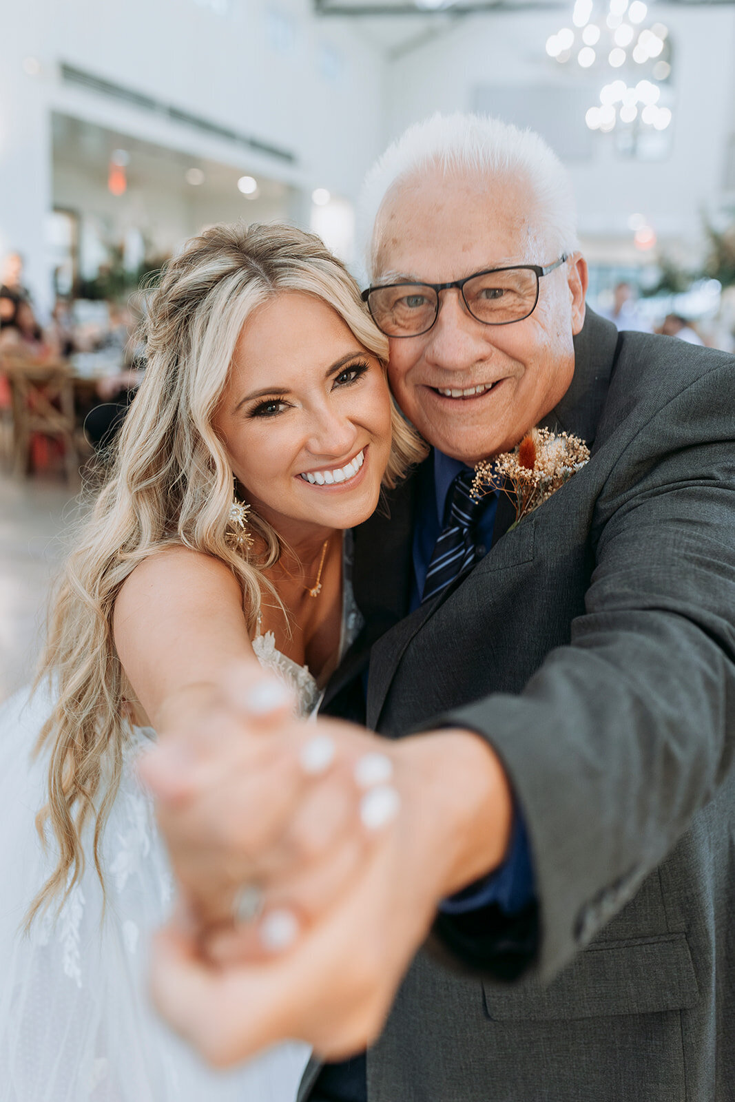 reTheBurrowWeddingPhotography-1225