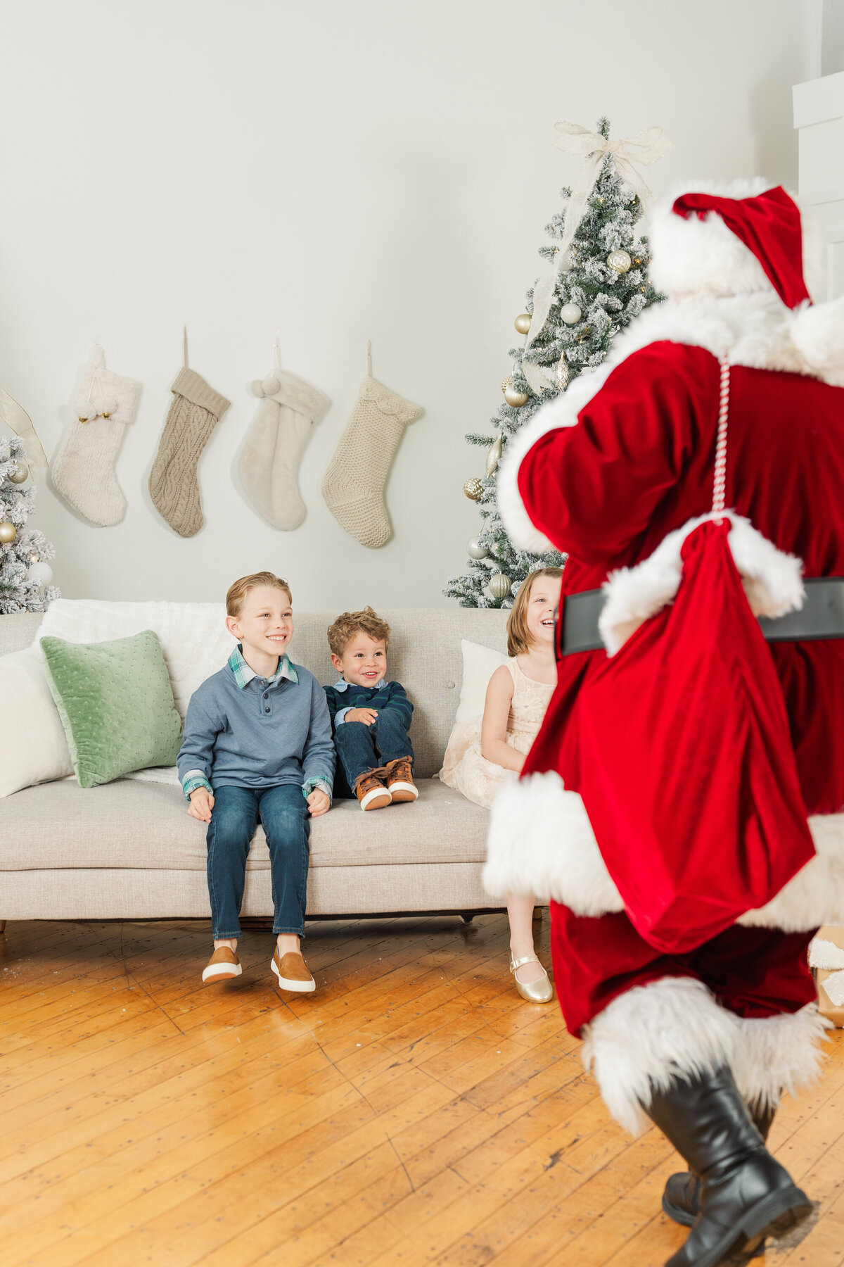 Santa Pictures Minneapolis_Yantes Photo_0154