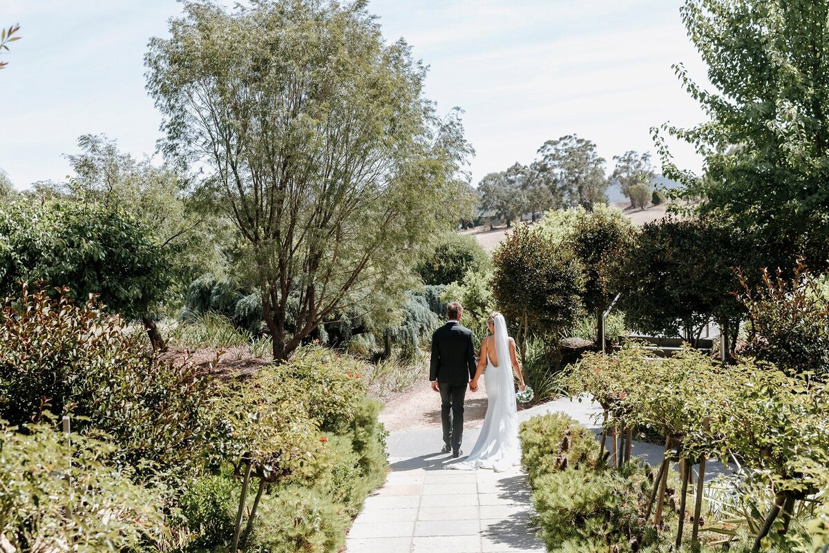 Elope-micro-wedding-elopement-yarravalley-melbourne-Balgownie-Estate52