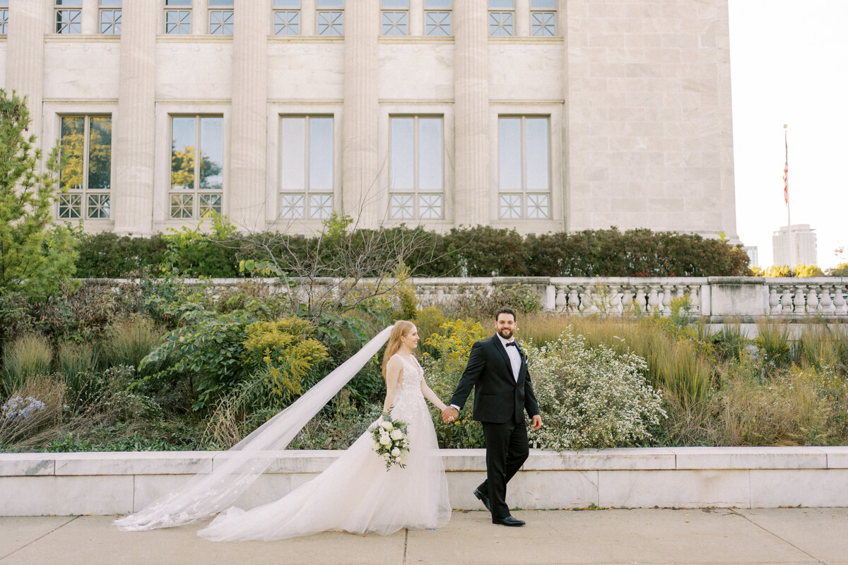 rempel-photography-chicago-old-post-office-wedding-photos-26