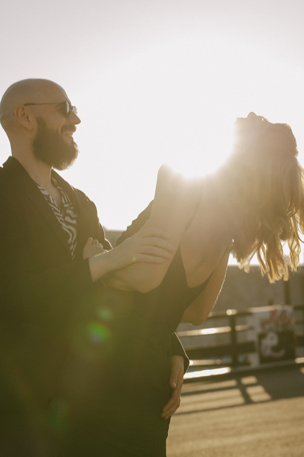 toronto-city-elopement-kensington-market-freespirited-romantic-fun-authentic-wedding-photography-2648