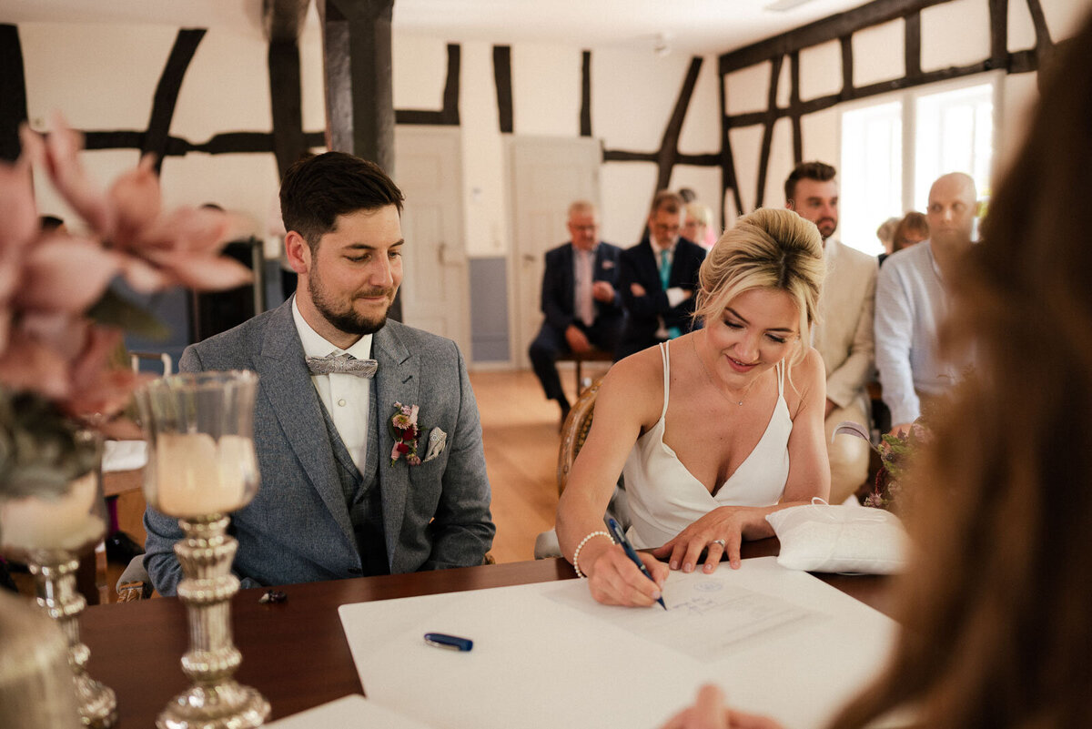 Hochzeitsfotografin - Brautpaar - Freudentränen31