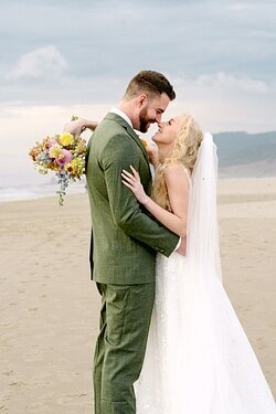 bridal bouquet wedding flowers