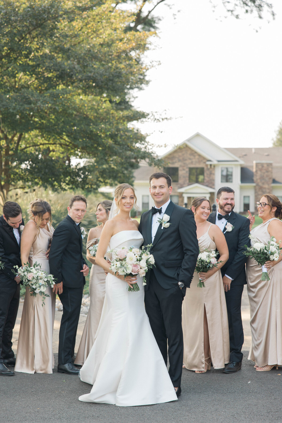 Molly Sue Photography New Jersey + East Coast Wedding Photographer Romantic Imagery Engagement Lifestyle Heirloom Wedding Albums49644