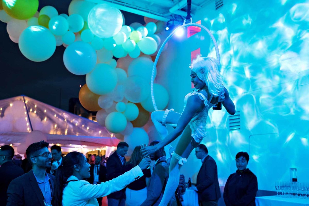 balloon installation for a large company party