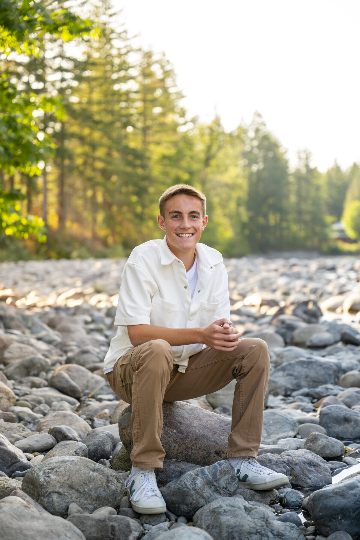 north bend senior pictures guy riverfront