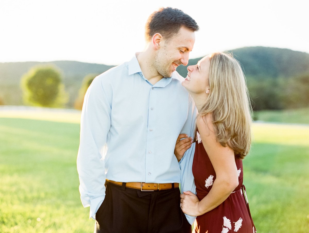 keswick-virginia-film-engagement-photographer-castle-hill-cider-maggie-and-bryan-241 copy 2