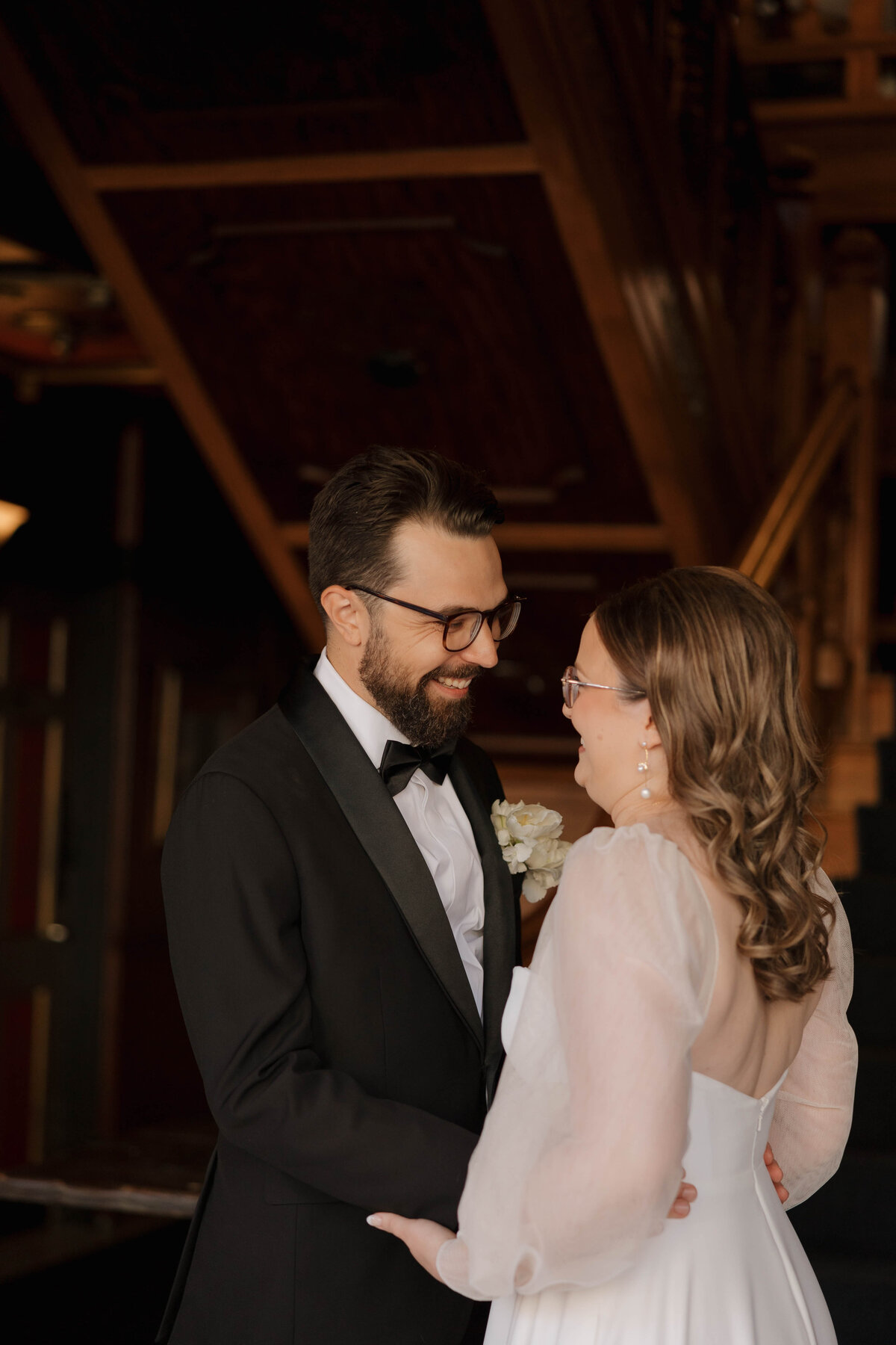 horton-plaza-hotel-san-diego-wedding-raven-berlin-photo-260