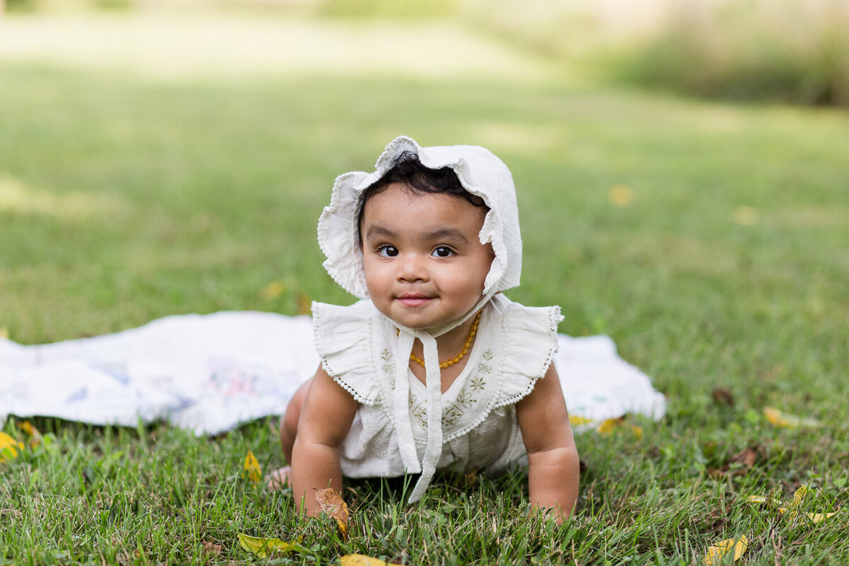 Outdoor-Children's-Milestone-Photography-Session-Frankfort-KY-Photographer-11