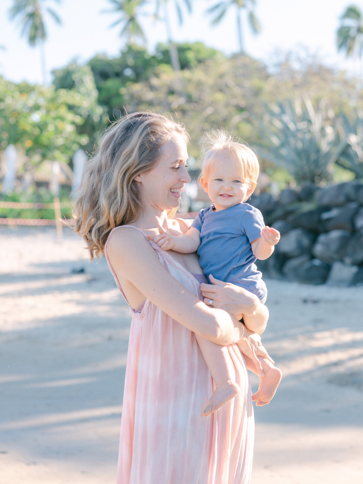 PCP-photographe-tahiti-enfant-maman-portrait