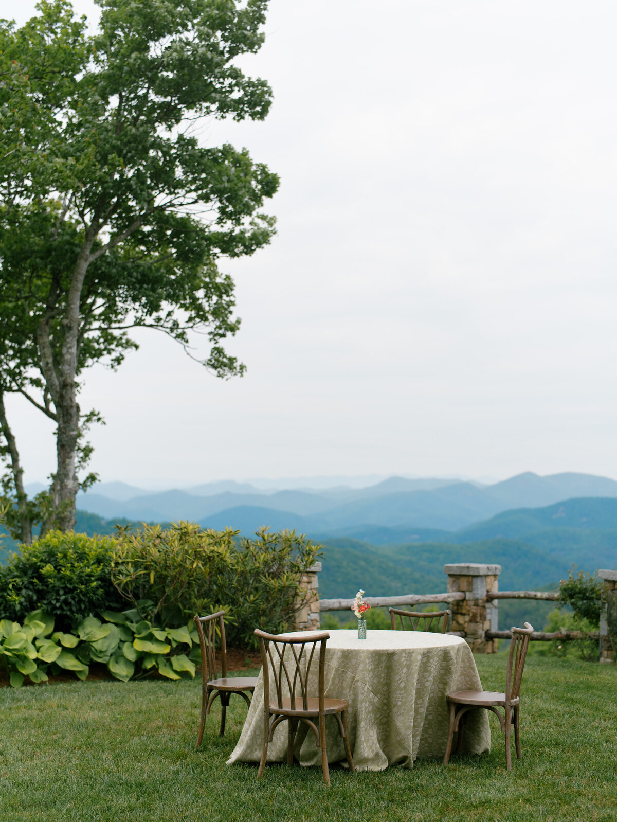 Rockwood-Lodge-Wedding-48