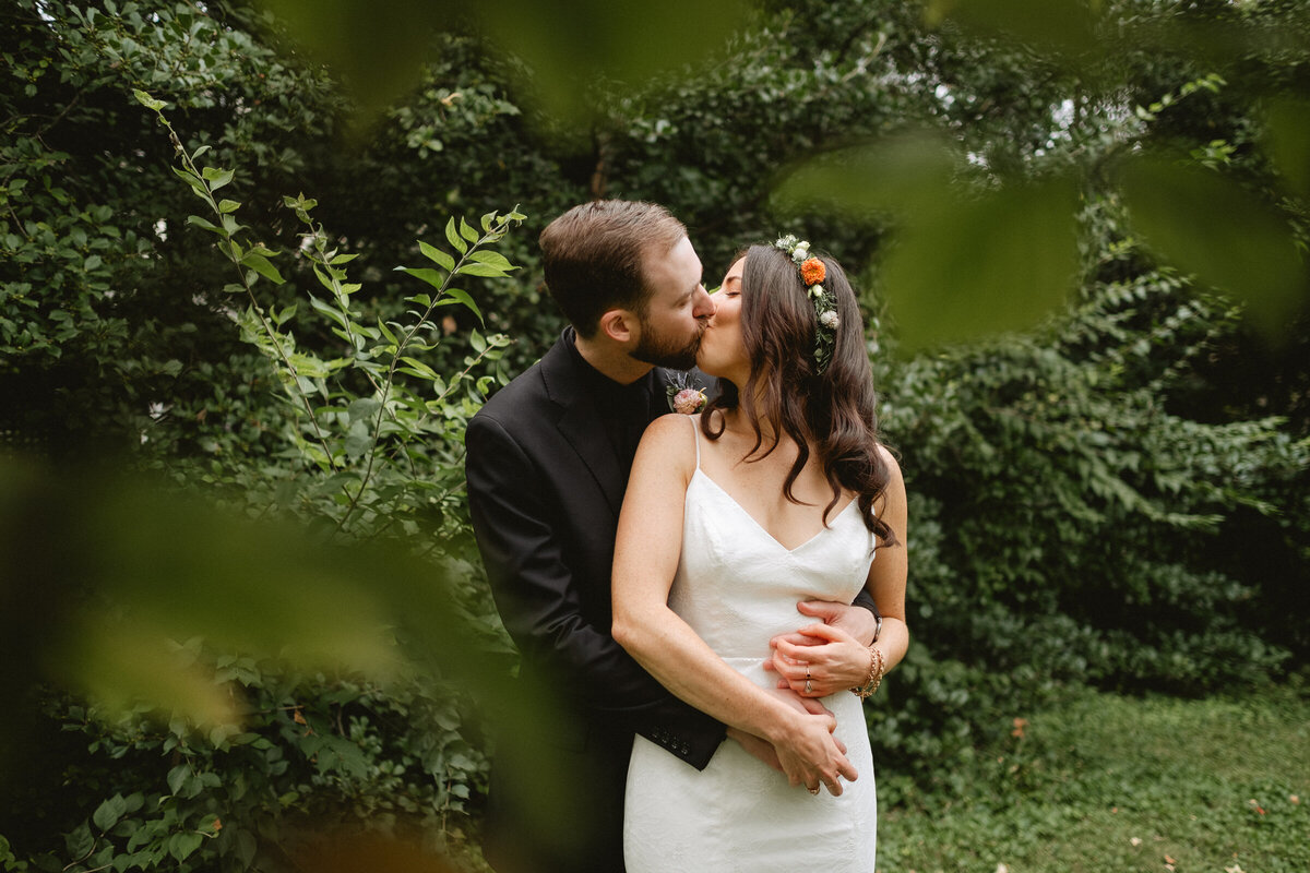 documentary photographer garden greenhouse wedding-146