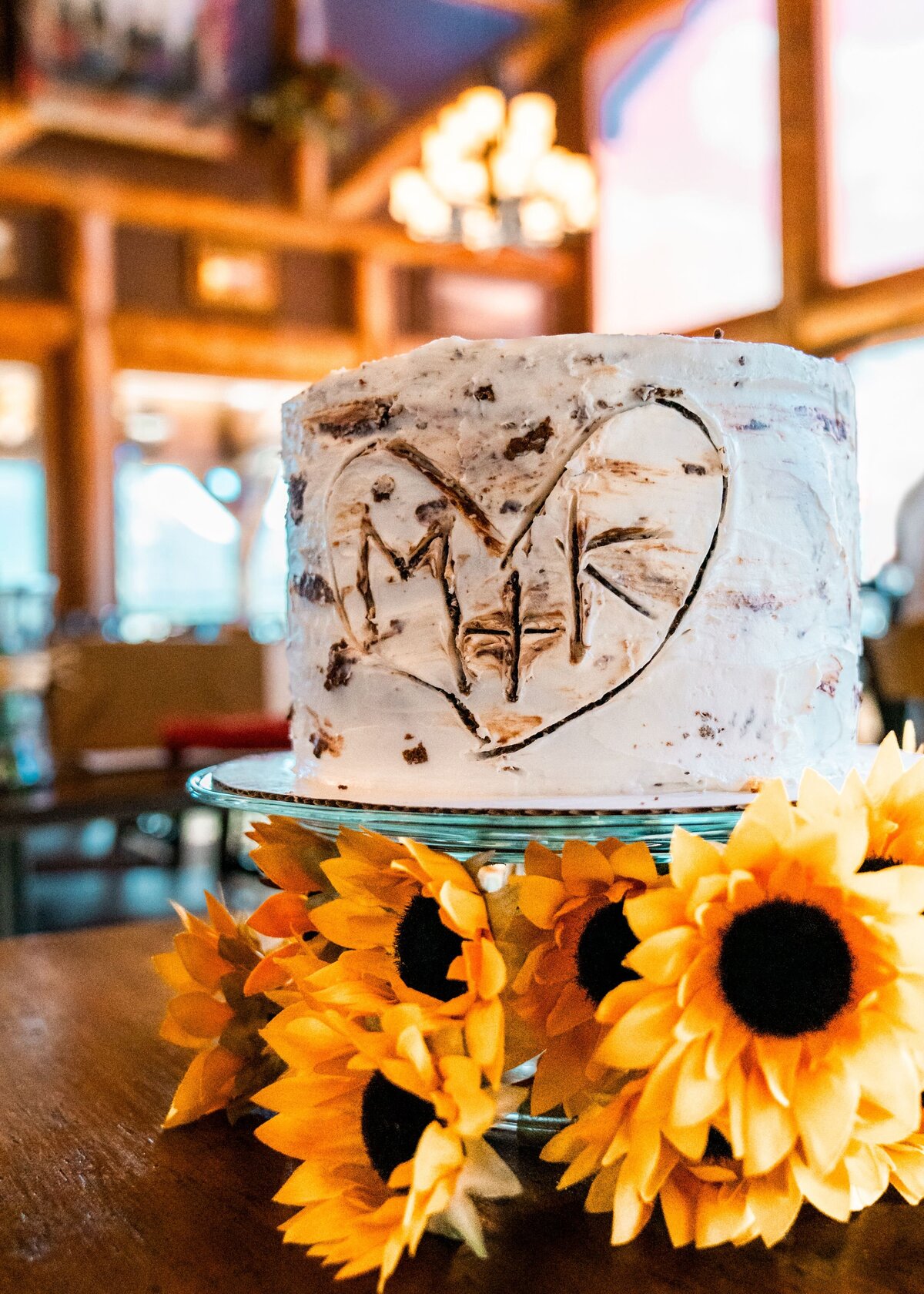 denver colorado wedding photographer - cake