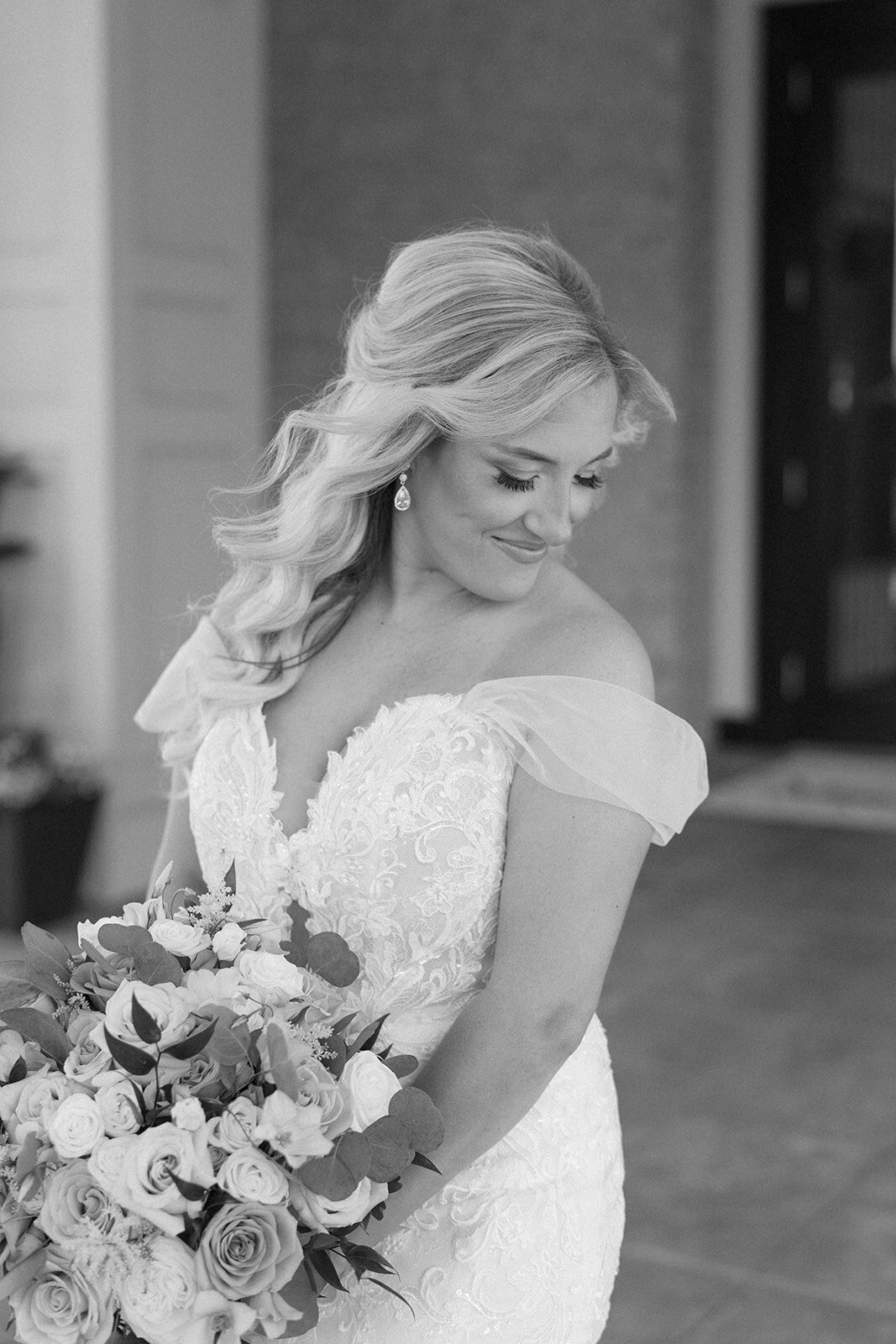 Black and white bridal portrait in St. Louis