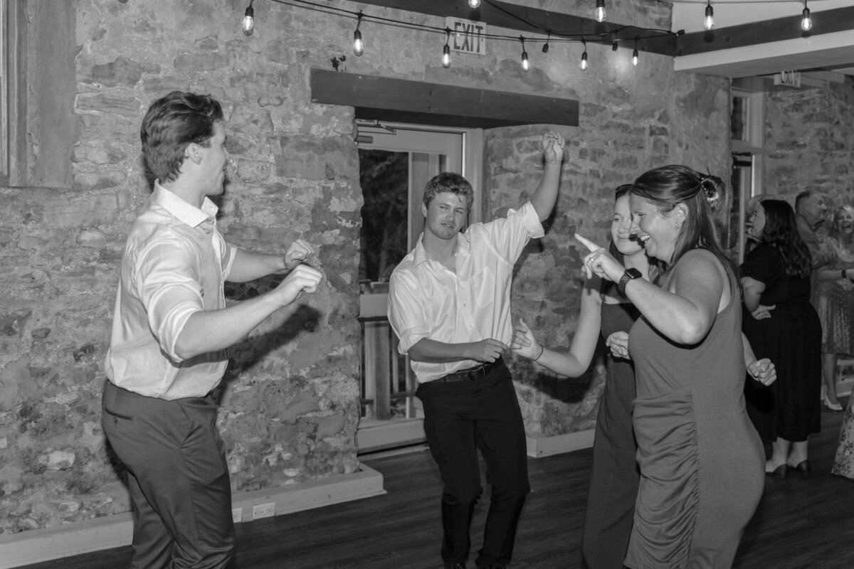 Bailea Shivaun Photography- Millcroft Inn Wedding (773 of 820)