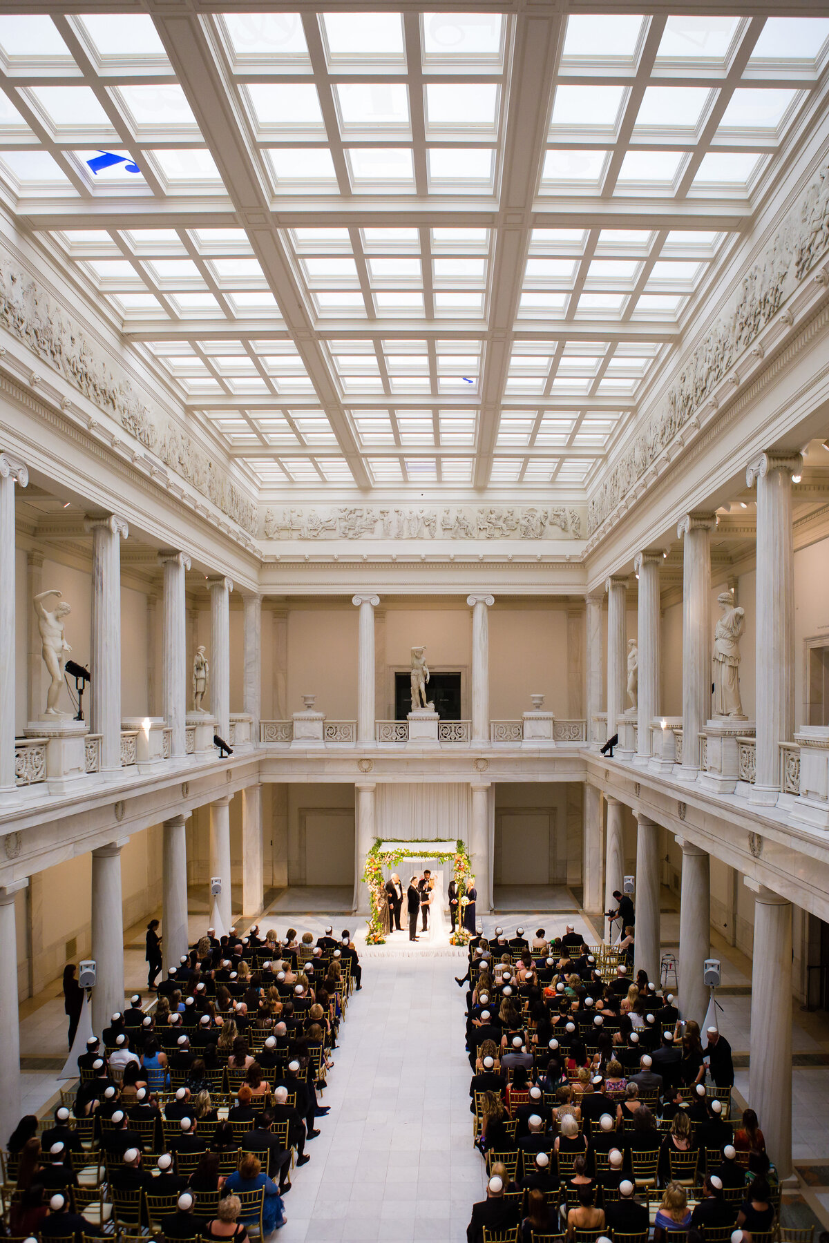 hall of sculpture wedding perfectly planned by shari