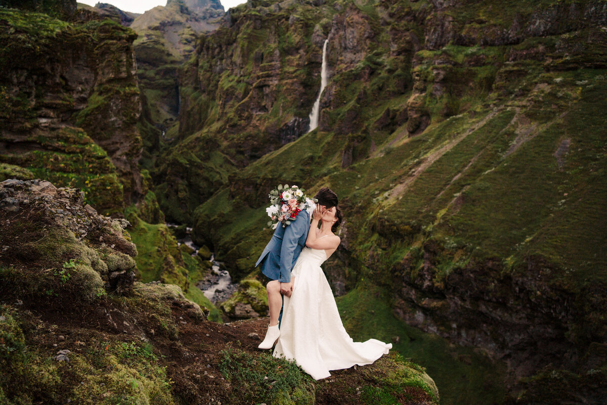 iceland-elopement-photographer-09911
