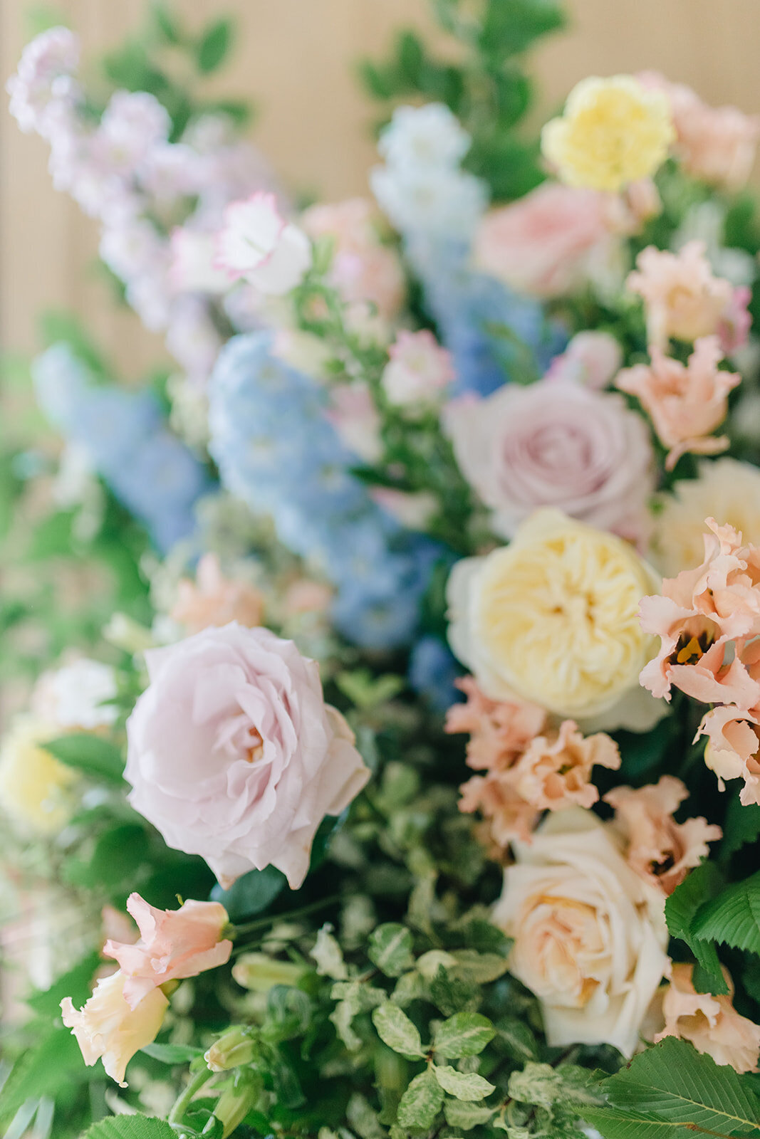 MorganeBallPhotography-Wedding-ChateauChamplatreux-SandyDavid-01-Venue-16-6369_websize