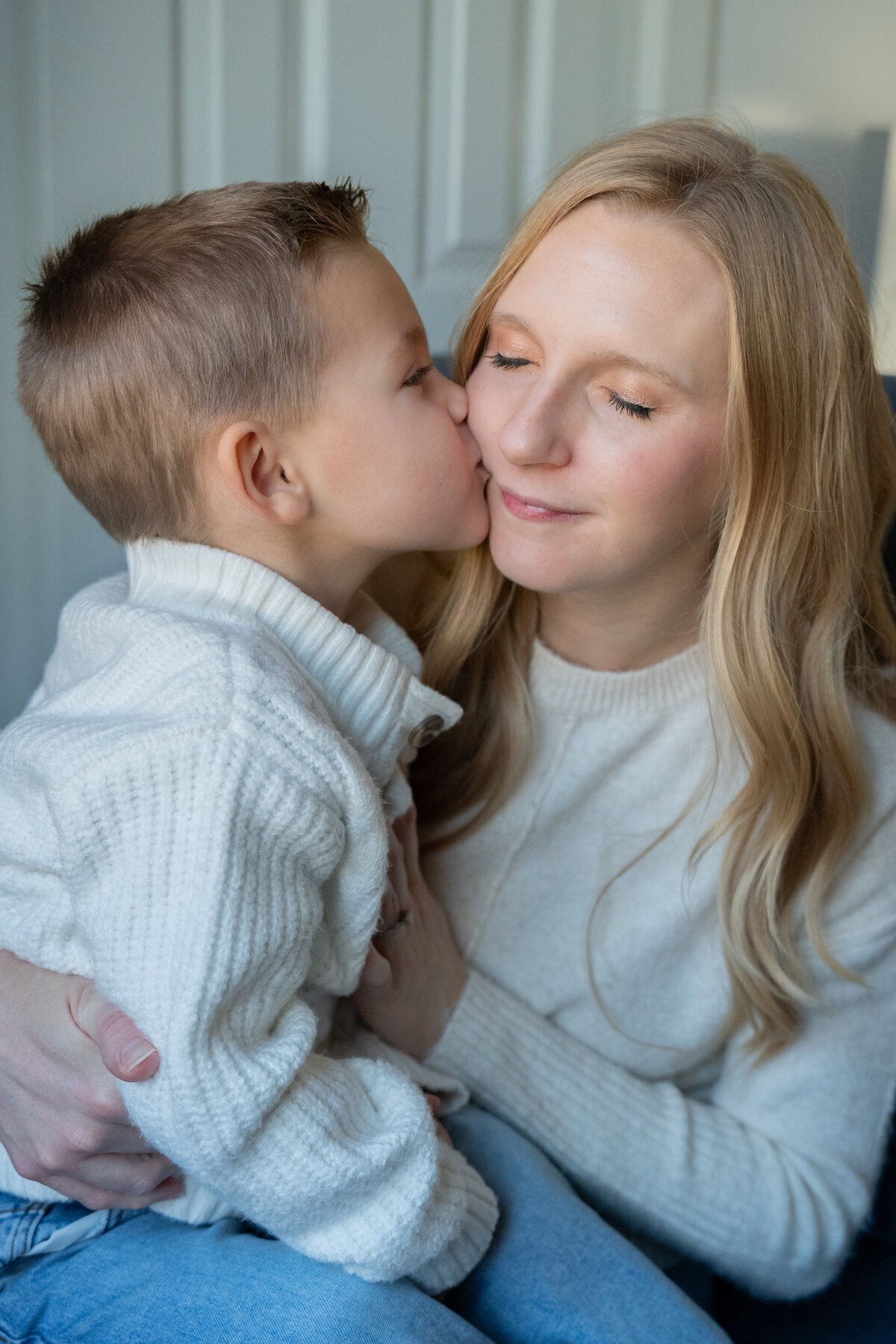 Malenke Family and Newborn Gallery 2025 November-24