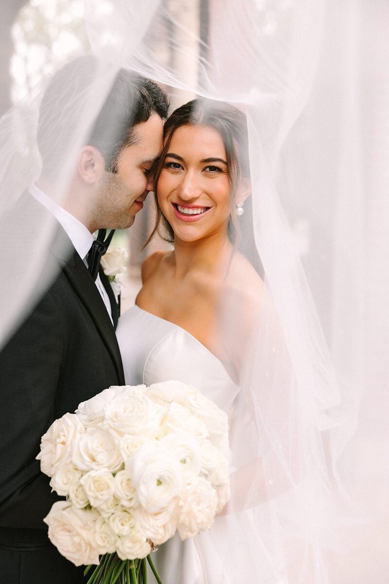 bride-and-groom-portrait-st-benedicts-church-evansville13
