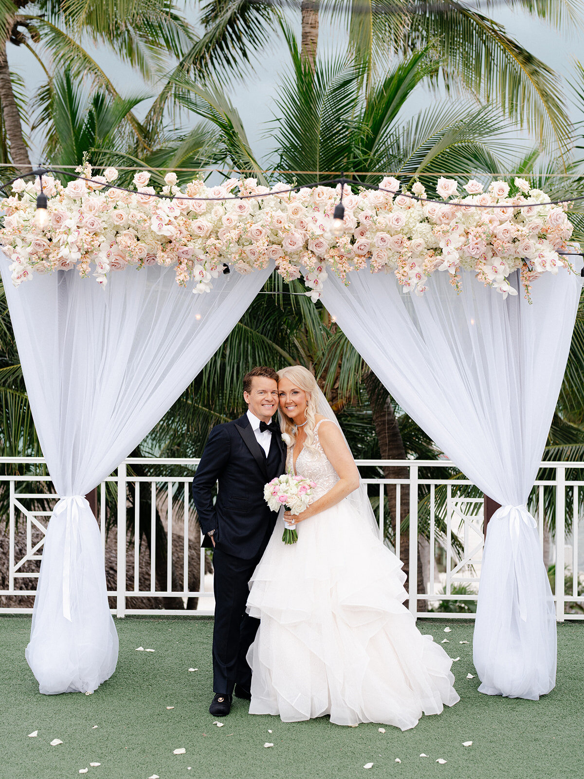 Melissa + Jason Previews _ Lauren Galloway Photography-19