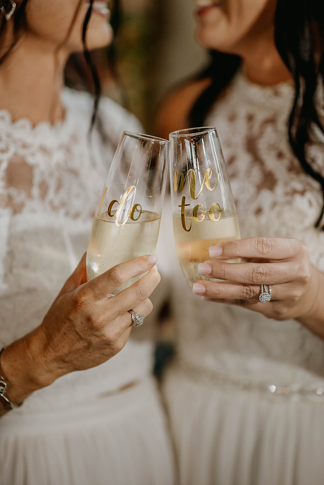 rad-red-wild-roots-unique-florida-elopement-chantilly-chic-celebrations-6