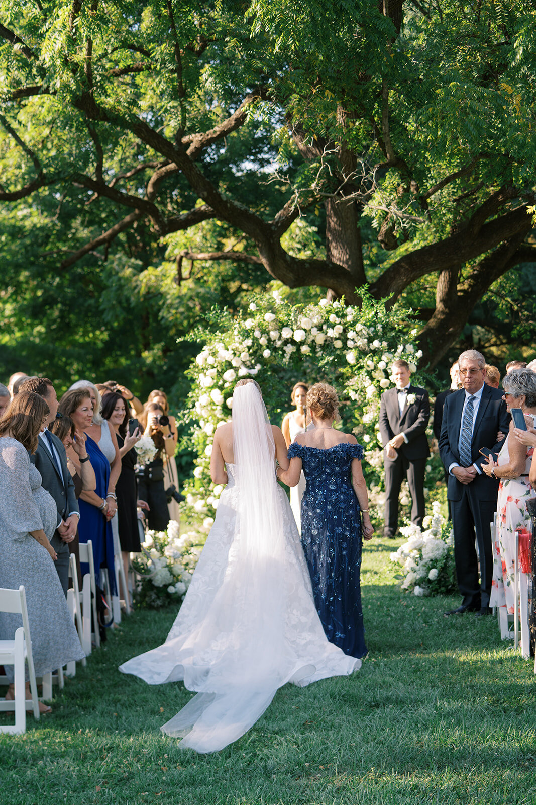 Bellevue Hall Wedding-08292