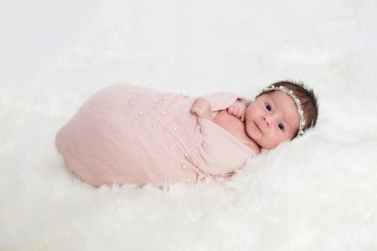 manuzza-newborn-photos-new-jersey-10