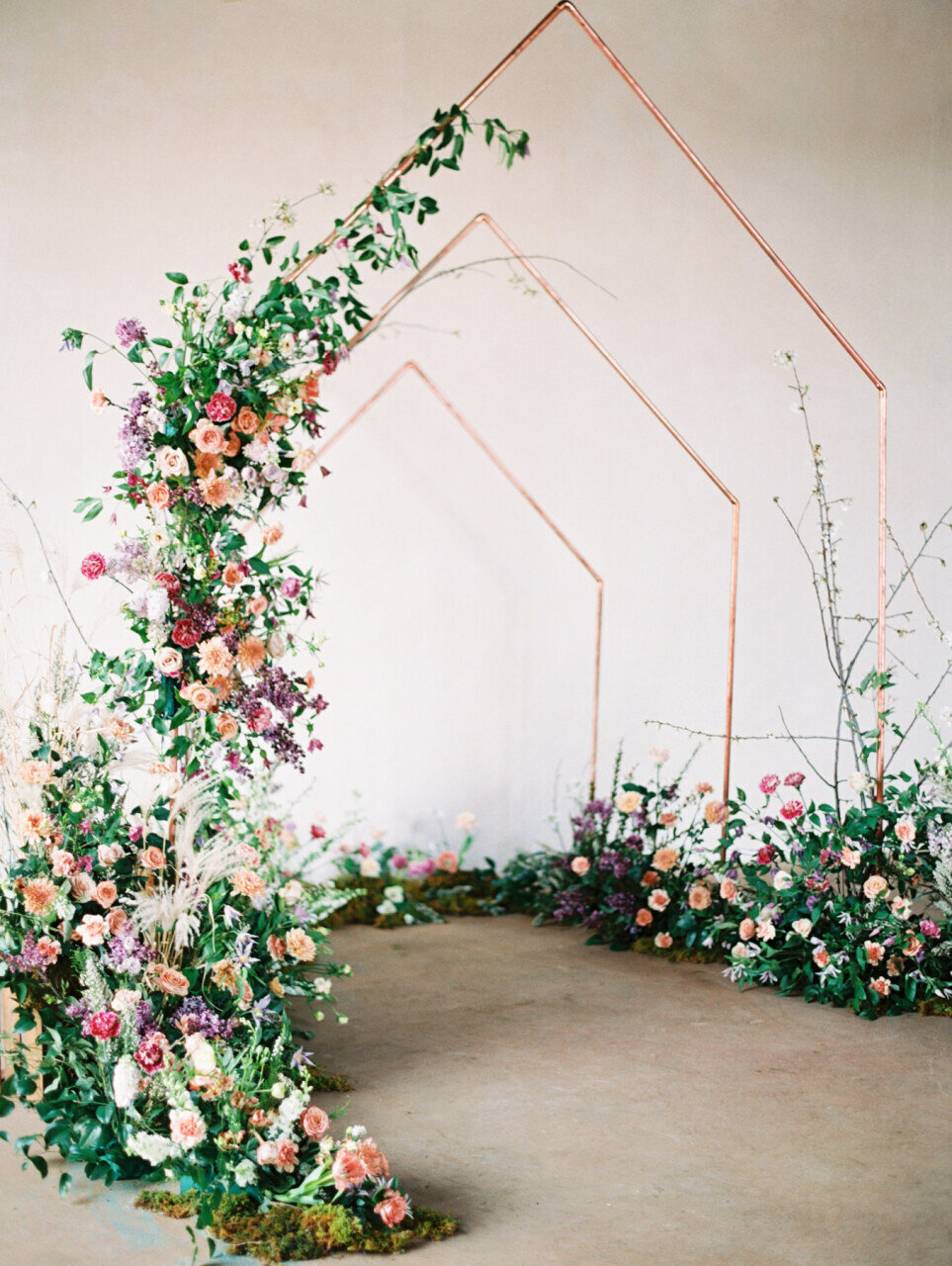 wedding arch, floral installation, studio fleurette mn