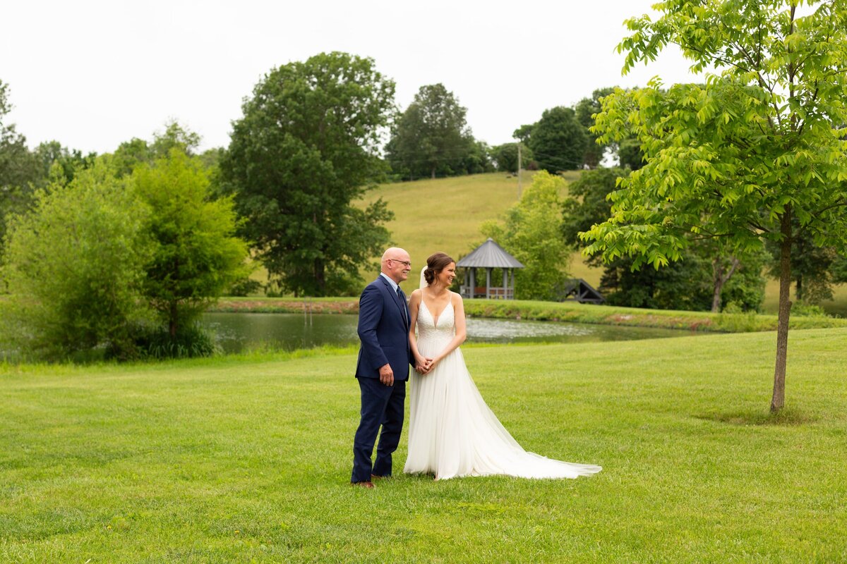 Nashville_Countryside_Wedding_Photography_BethanySenaPhotography-18