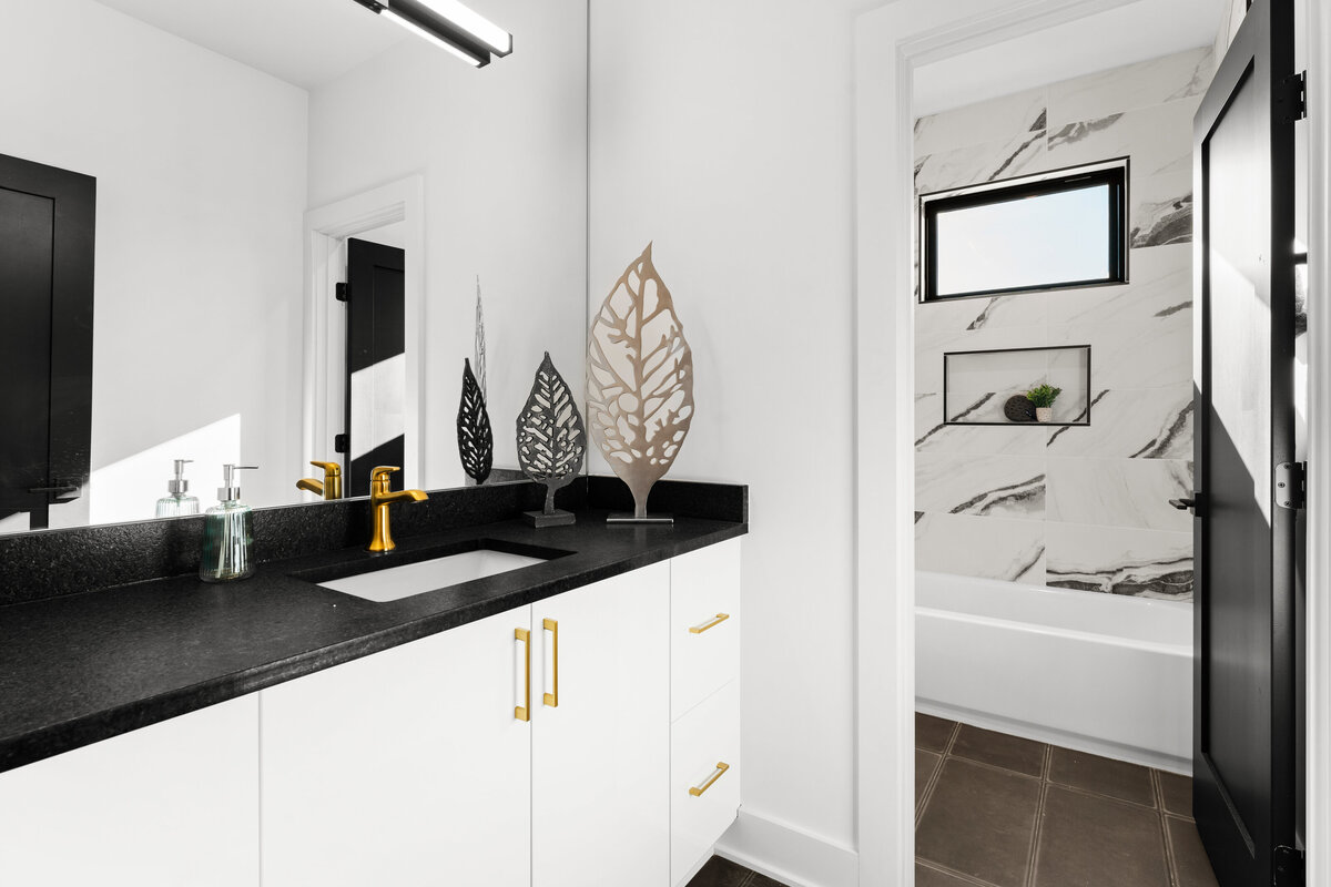 Hallmark Builders - Providence - Charlotte new construction homes developer - 48