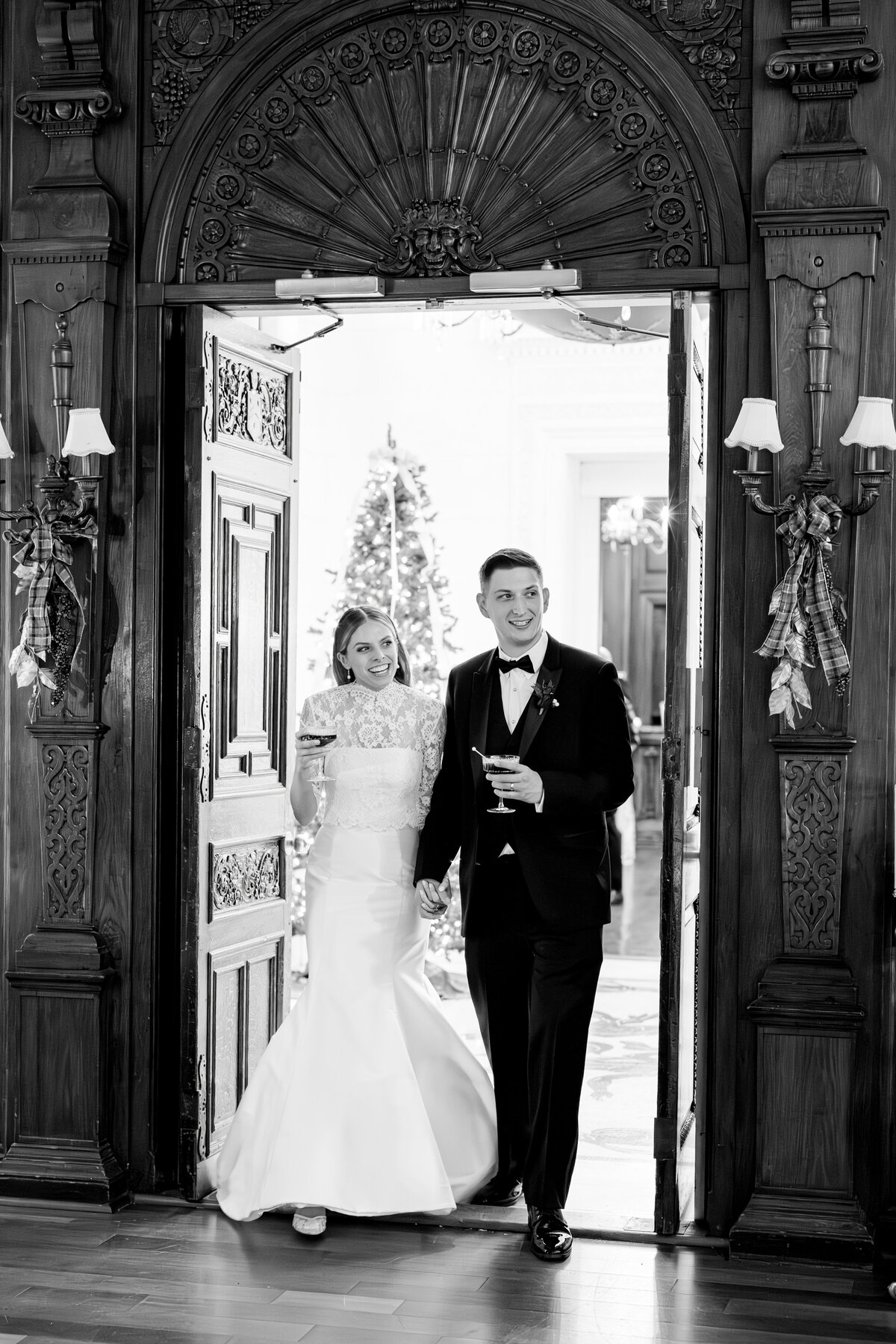 P&J NYIT Deseversky Mansion Wedding -66