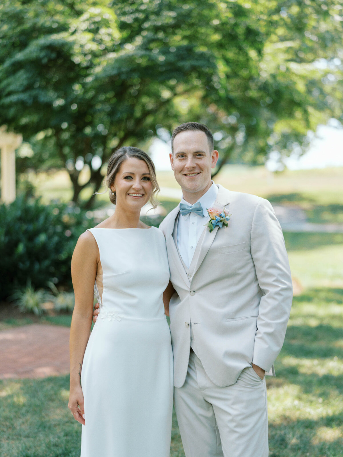 farm-at-eagles-ridge-lancaster-wedding-039