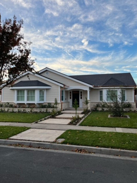 FRONT-of-HOUSE-11.22.23