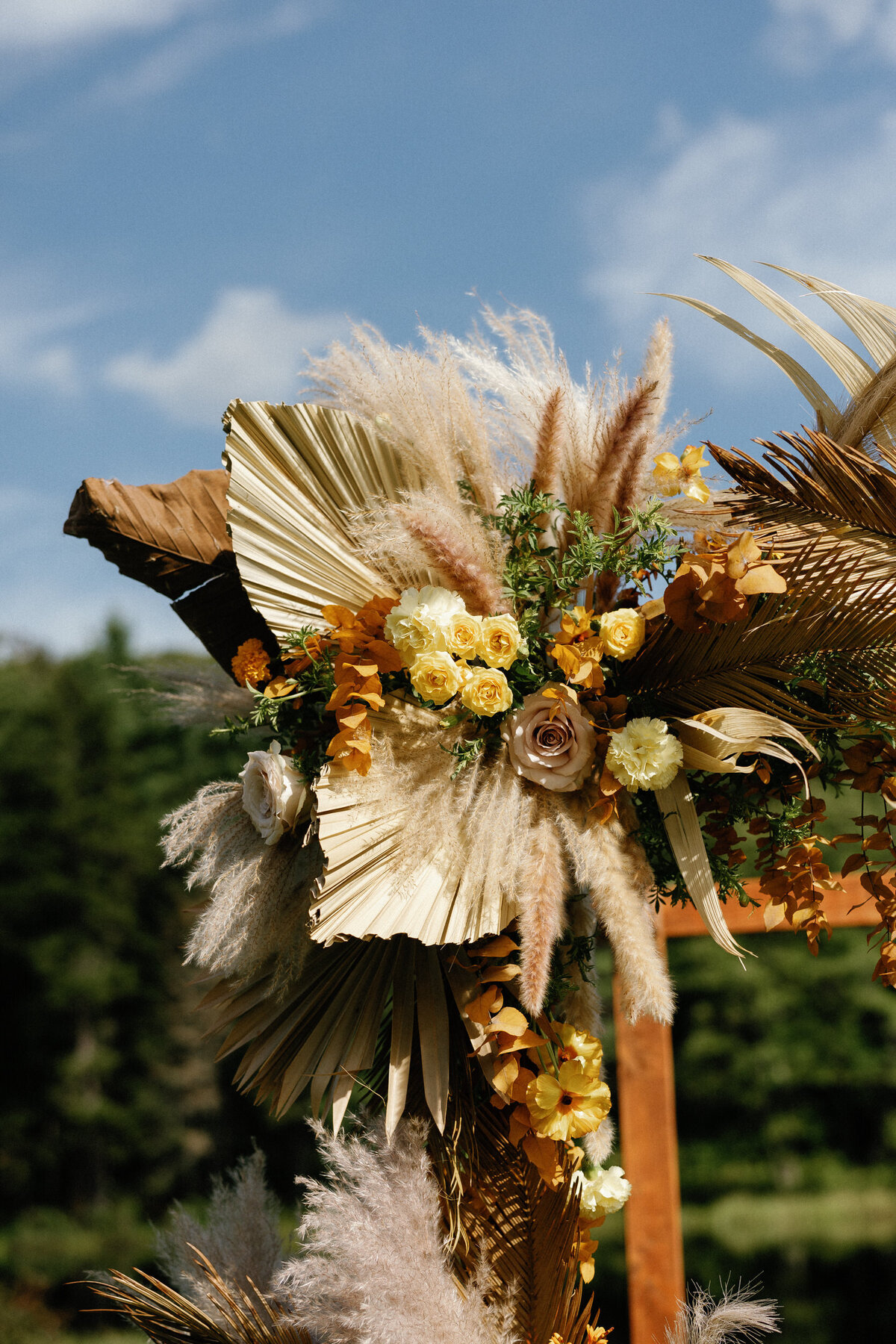 Lakefalls_Lodge_NH_Indian_Wedding_LevKuperman_057