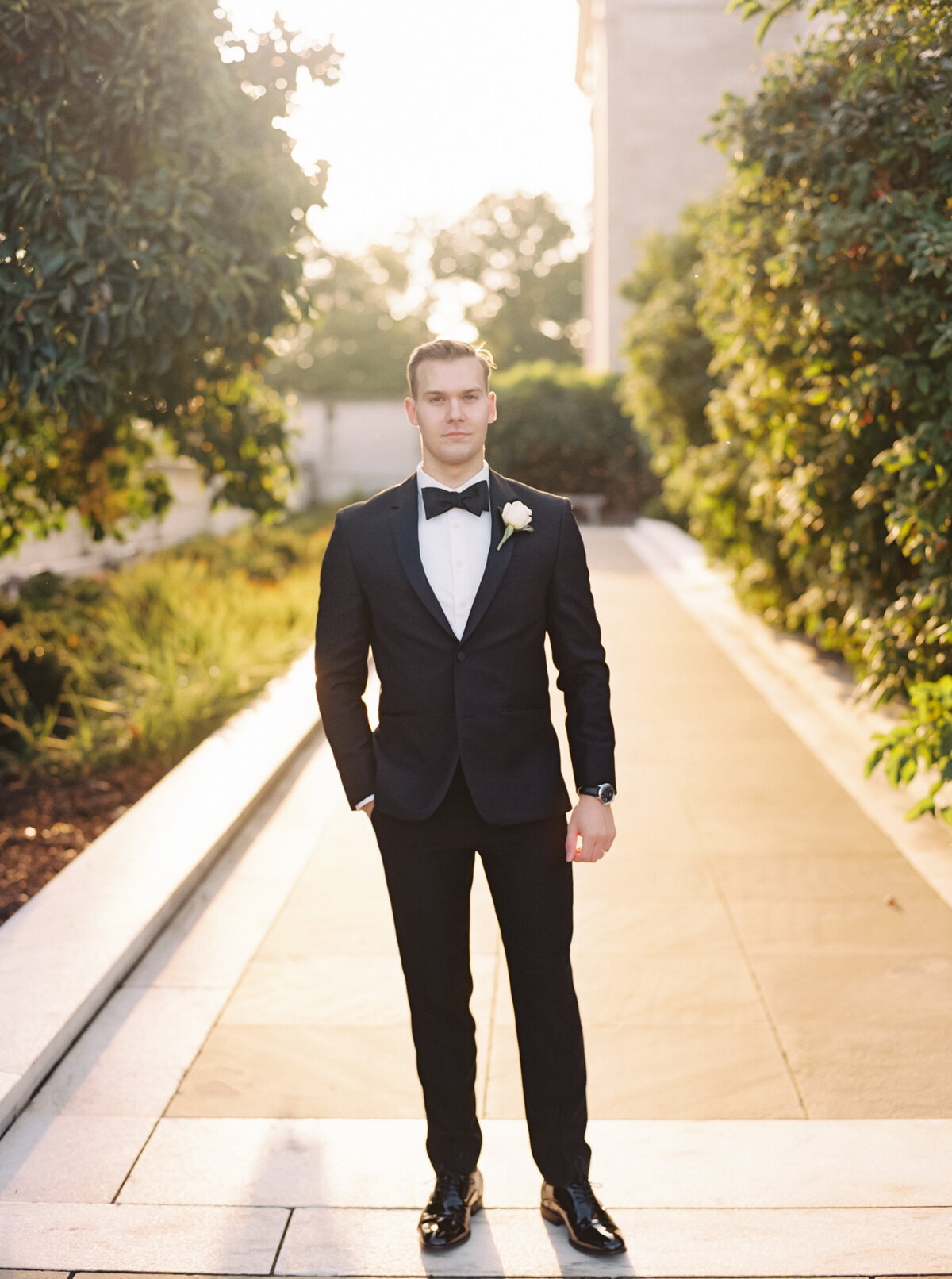 2021_08_07-Ariel-Pearl-Center-Wedding-Halle-Carter-Couples-Portraits-25