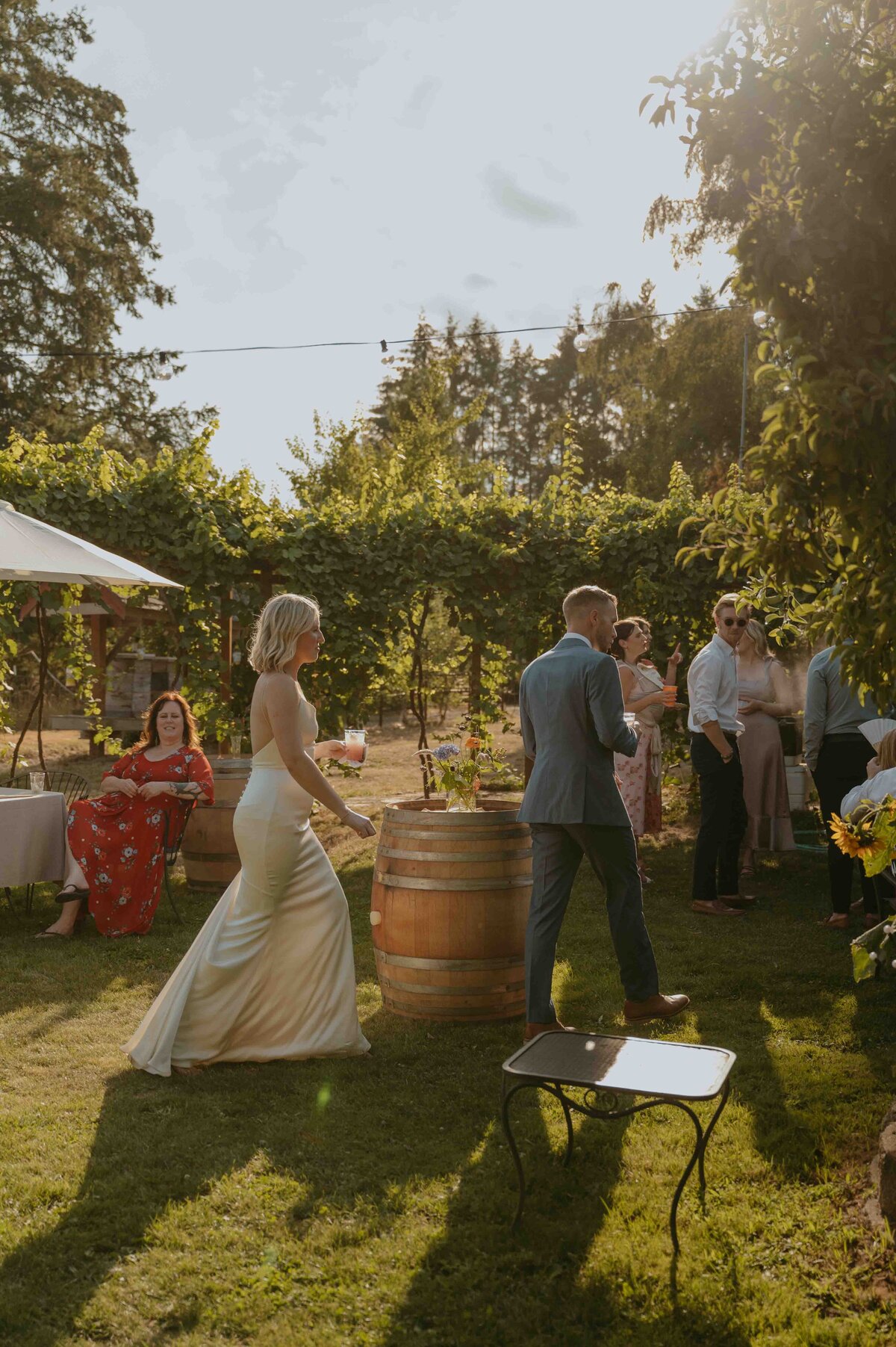 Oregon-Vineyard-wedding-photos-50