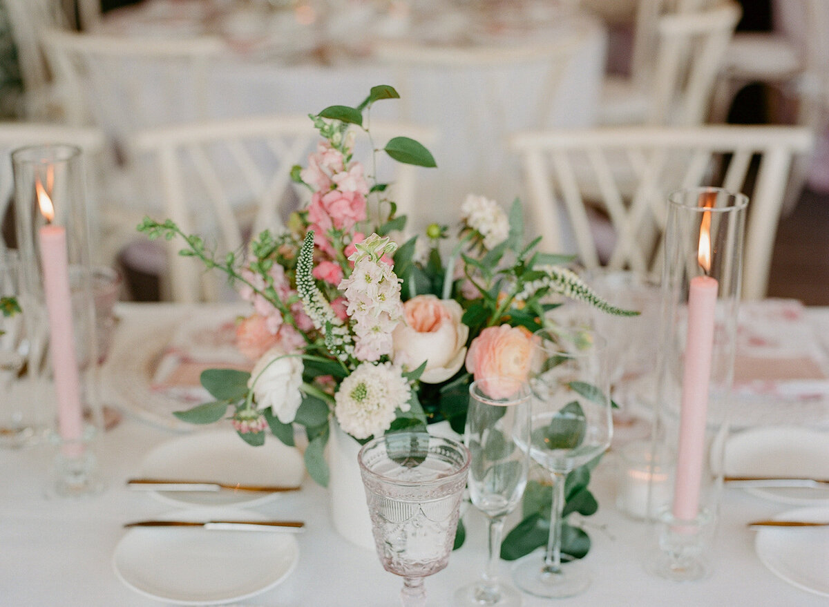Wedding_Chanler Cliff Walk_Newport Mansions_RI__306731516_0007©HilaryBlock